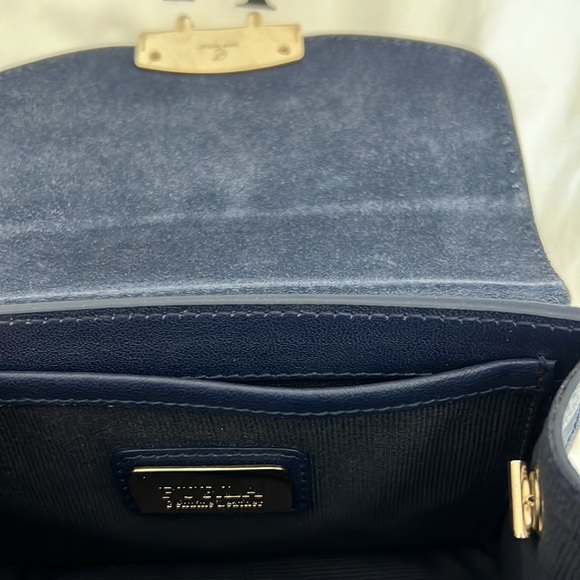 Furla Metropolis Leather Crossbody Mini - Picture 7 of 10